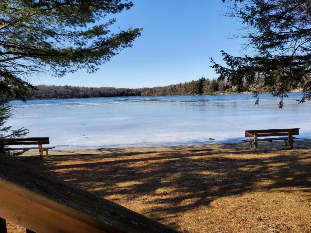 Pocono Mountain View Lake House In 莱克哈莫尼 外观 照片