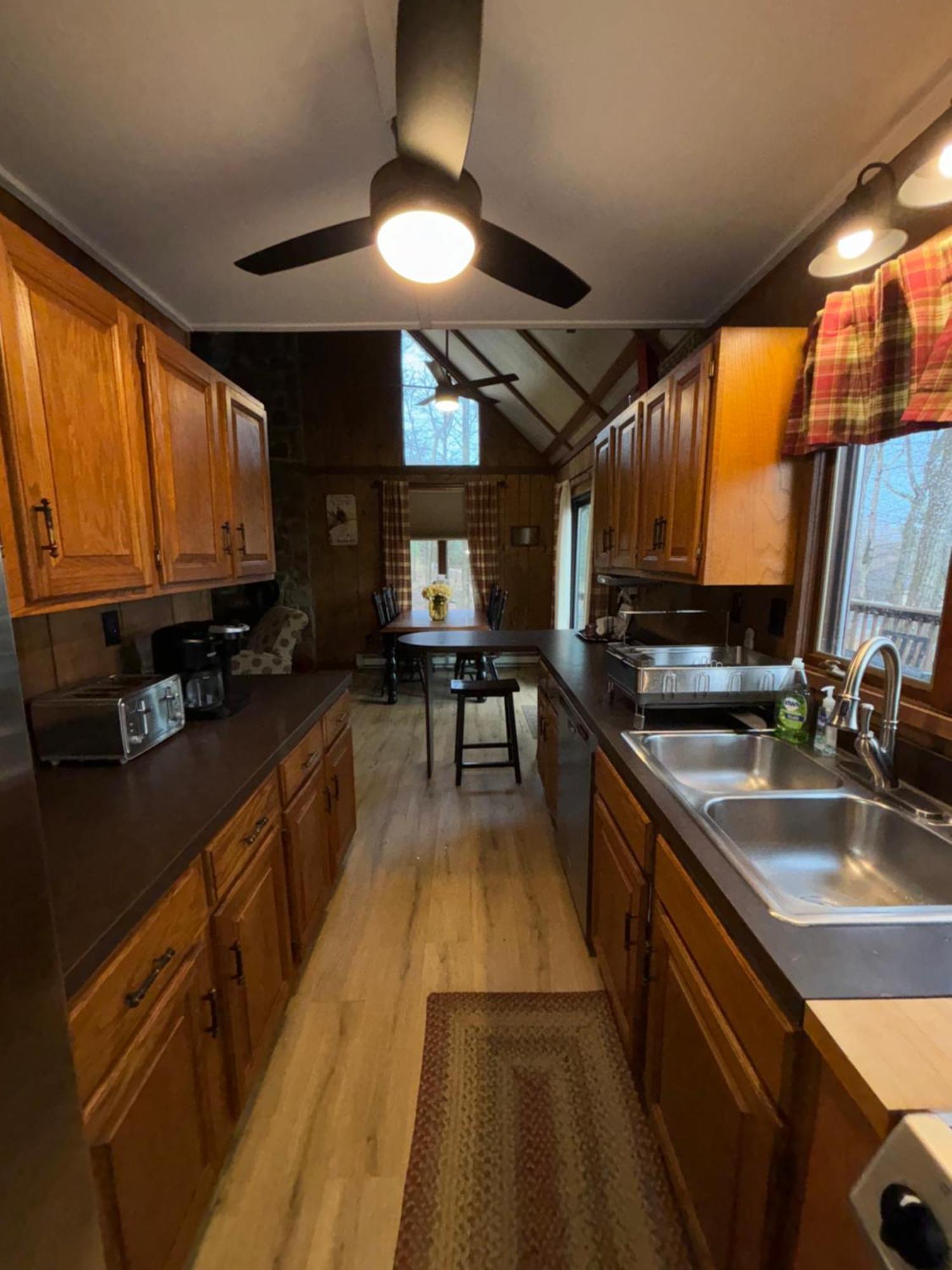 Pocono Mountain View Lake House In 莱克哈莫尼 外观 照片